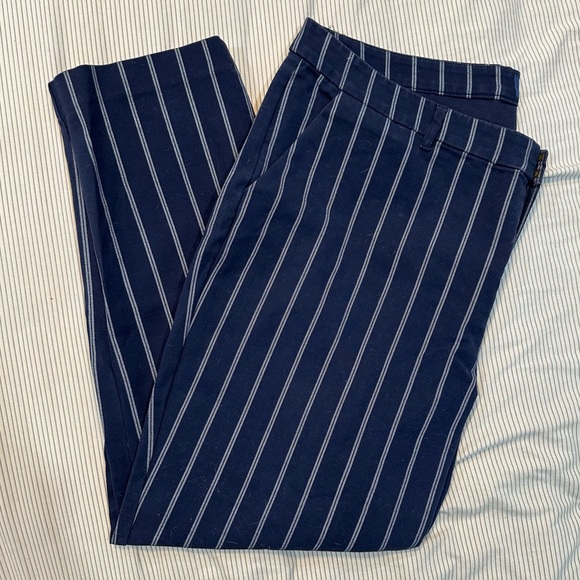 Old Navy • 18 Tall • Harper • Blue and White Stripes - Picture 1 of 3